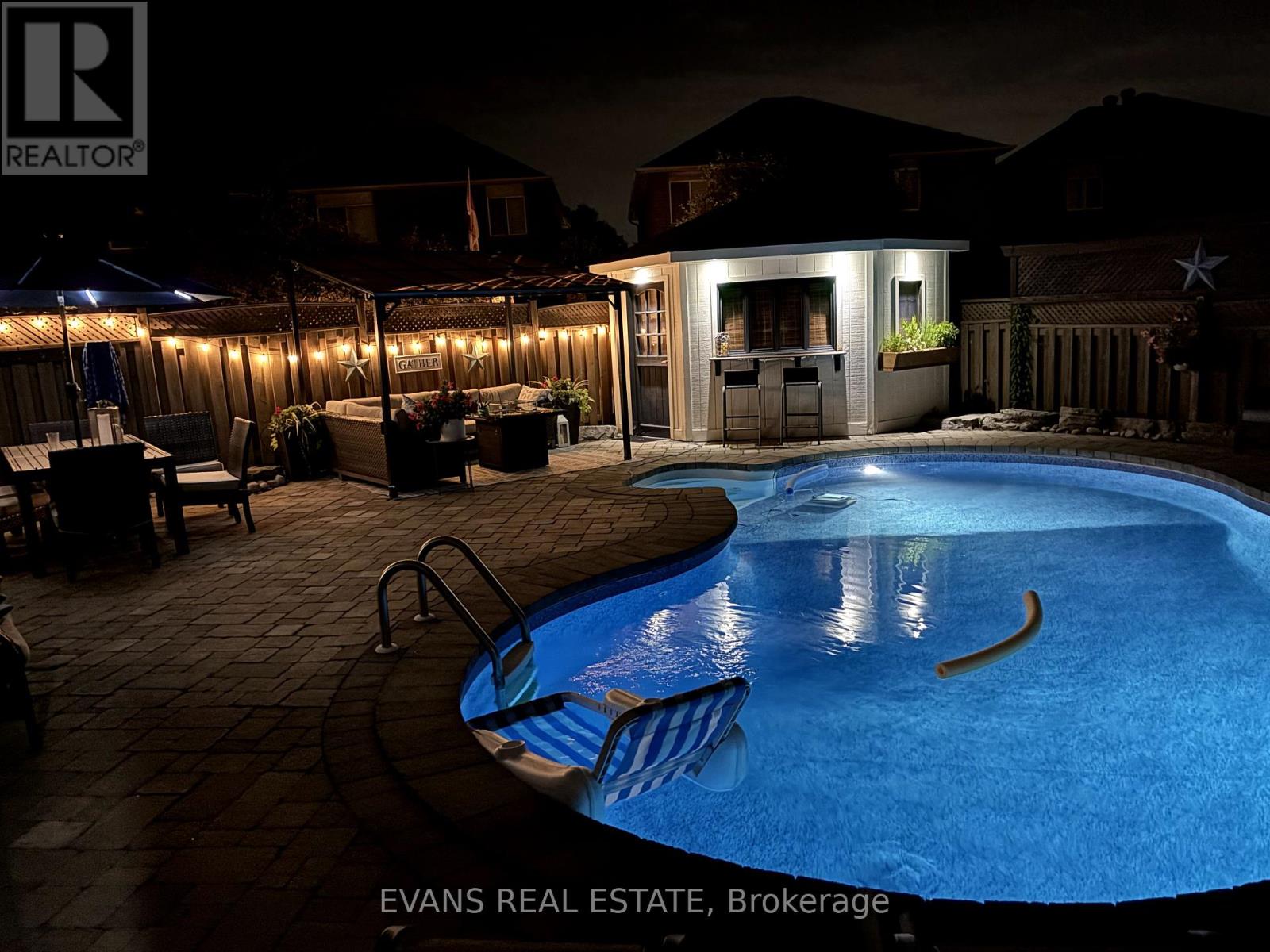 2135 Deer Park Road, Oakville, Ontario  L6M 3X4 - Photo 40 - W12423650