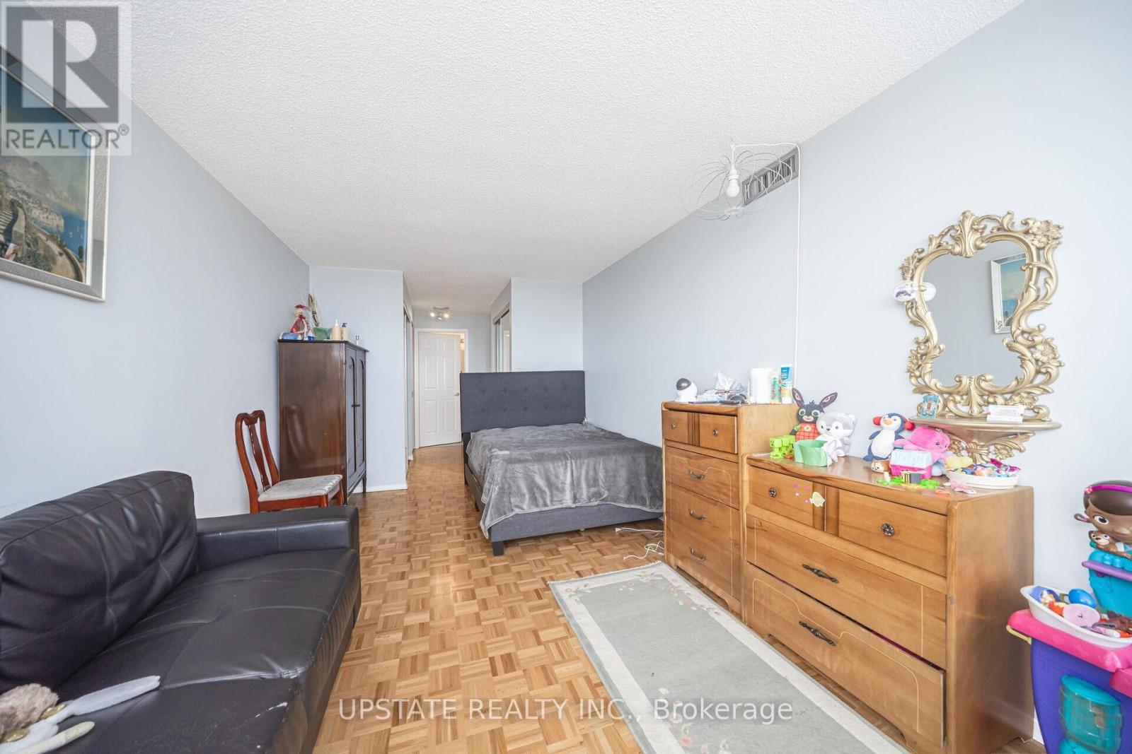 1206 - 25 Agnes Street, Mississauga, Ontario  L5B 3X7 - Photo 24 - W12423693