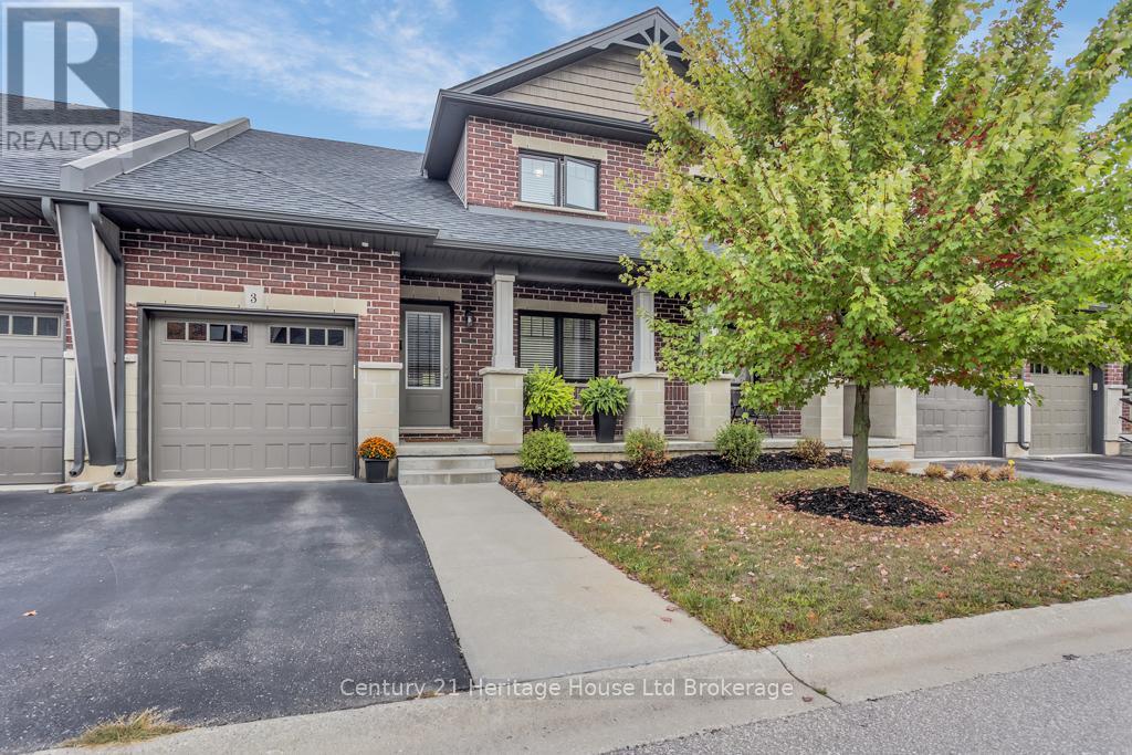 3 - 35 Chatfield Street, Ingersoll (Ingersoll - South), Ontario  N5C 0B3 - Photo 1 - X12423868