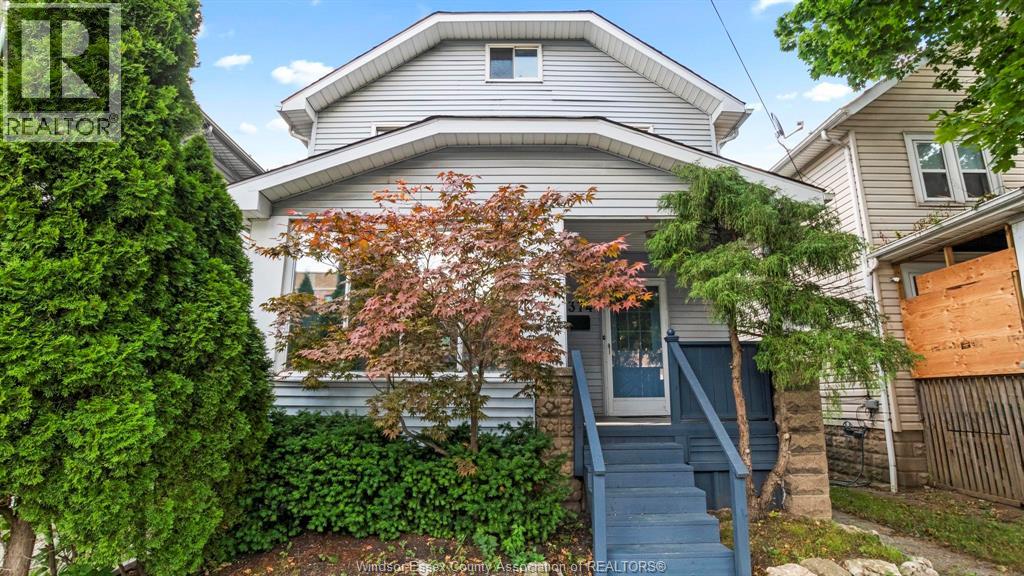 MLS# 25024344: 1374 PELISSIER, Windsor, Canada