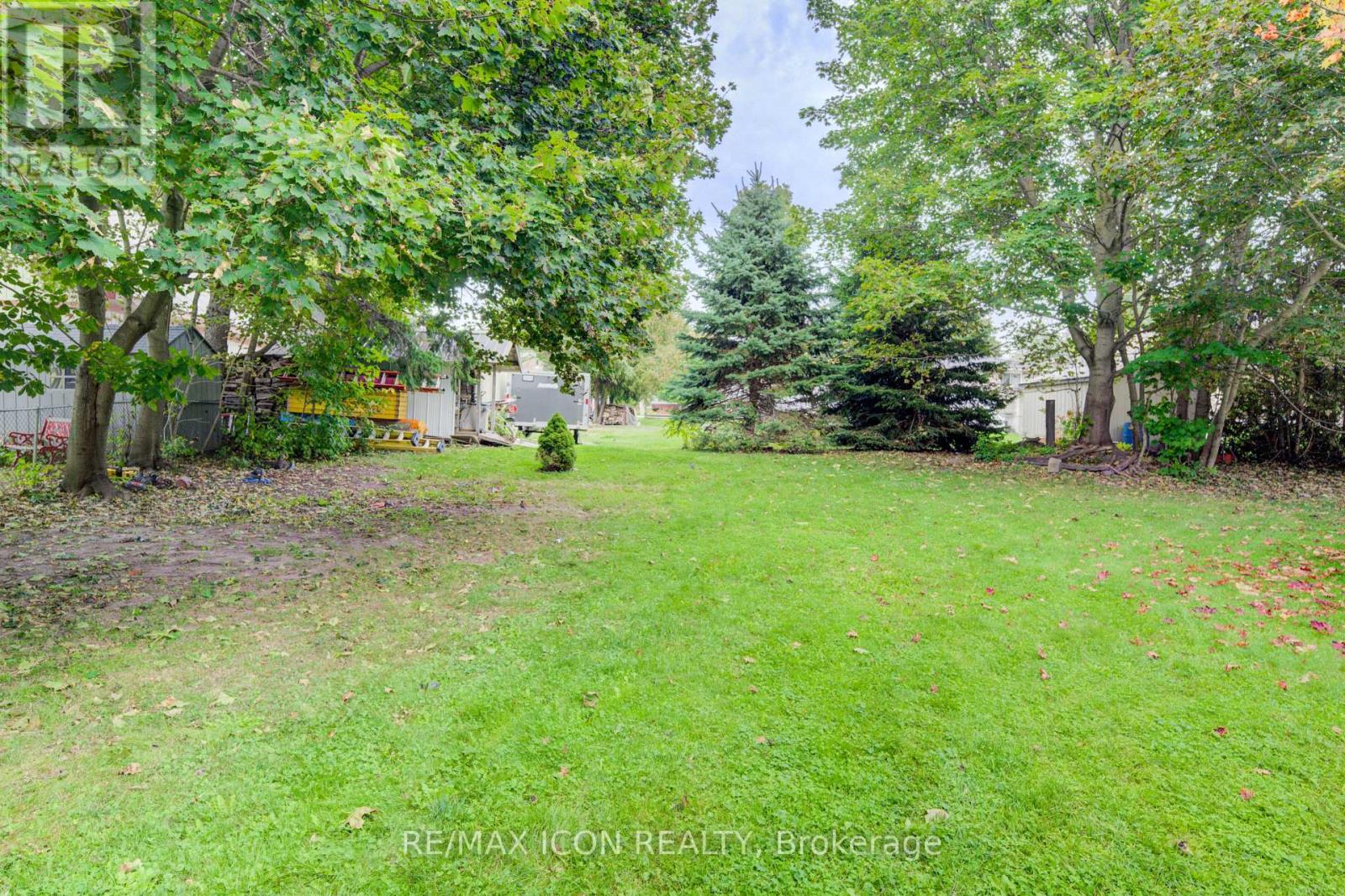320 William Street, Wellington North, Ontario  N0G 2L3 - Photo 24 - X12423616