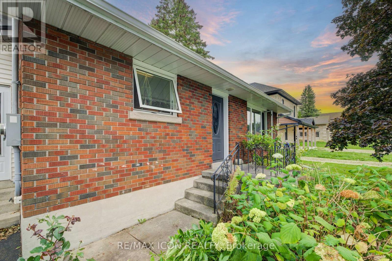 320 William Street, Wellington North, Ontario  N0G 2L3 - Photo 4 - X12423616