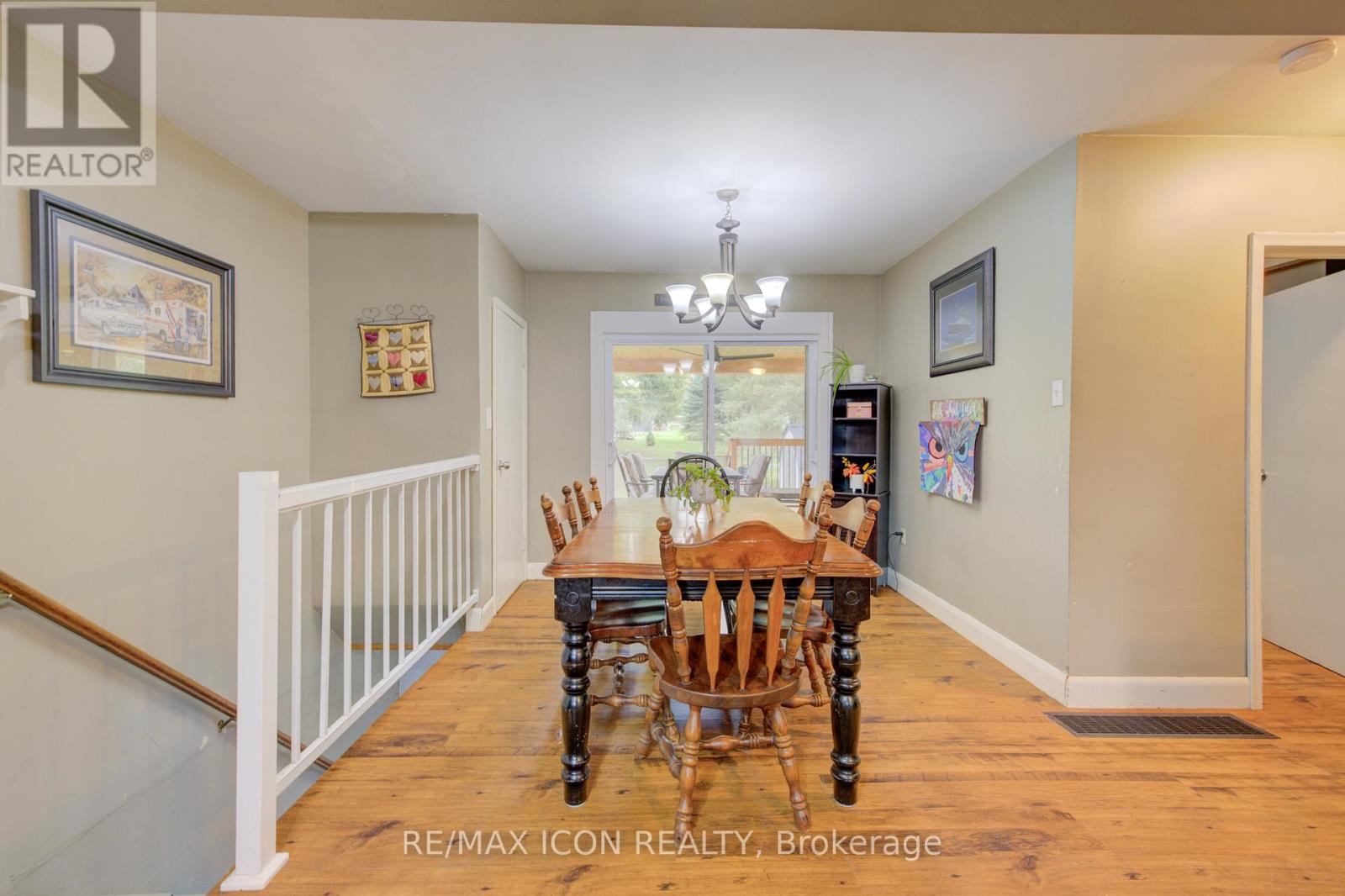 320 William Street, Wellington North, Ontario  N0G 2L3 - Photo 7 - X12423616