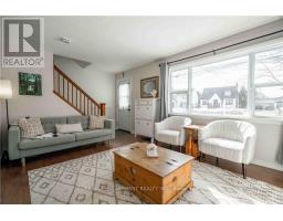 2279 KING STREET E, Hamilton, Ontario