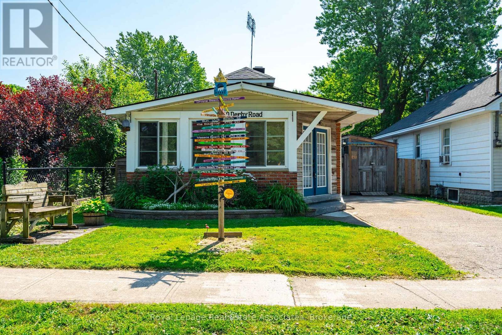 110 Derby Road, Fort Erie, Ontario  L0S 1B0 - Photo 3 - X12423630