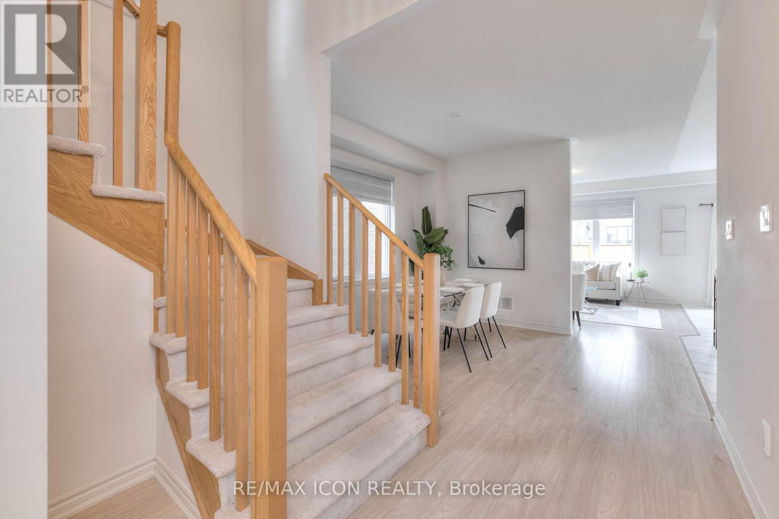 43 Dass Drive W, Centre Wellington, Ontario  N1M 0H9 - Photo 7 - X12423655