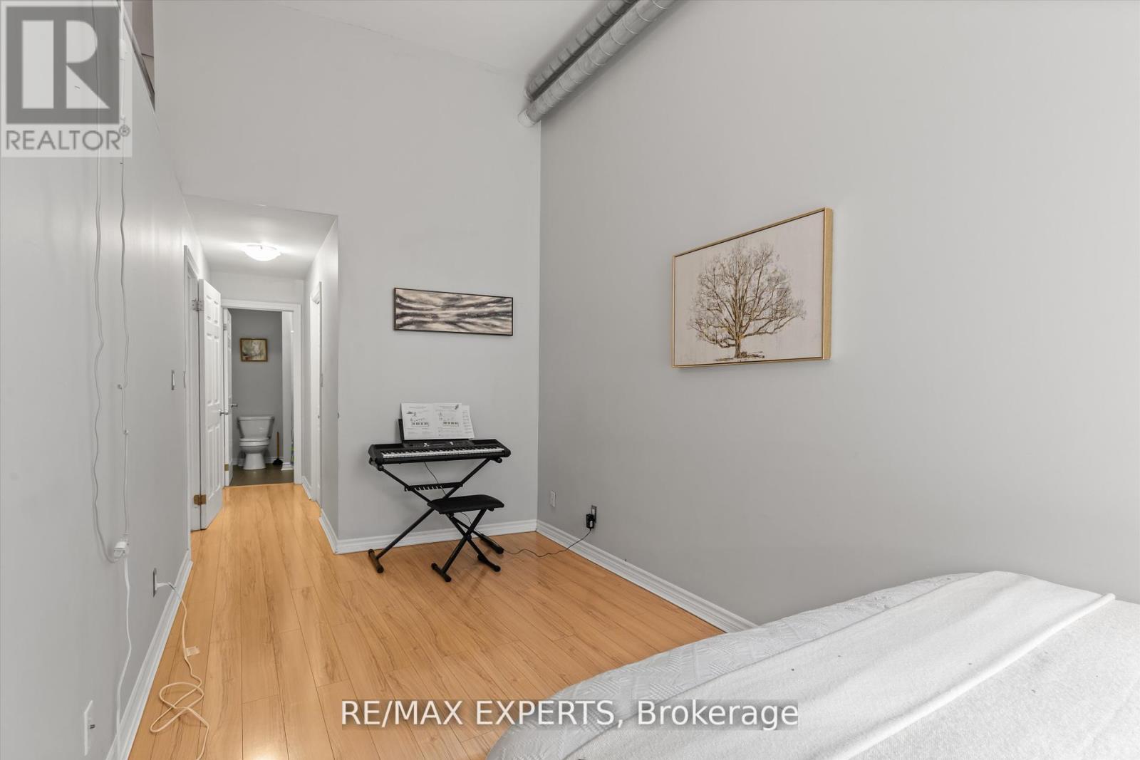 212 - 80 King William Street, Hamilton, Ontario  L8R 0A1 - Photo 18 - X12423682