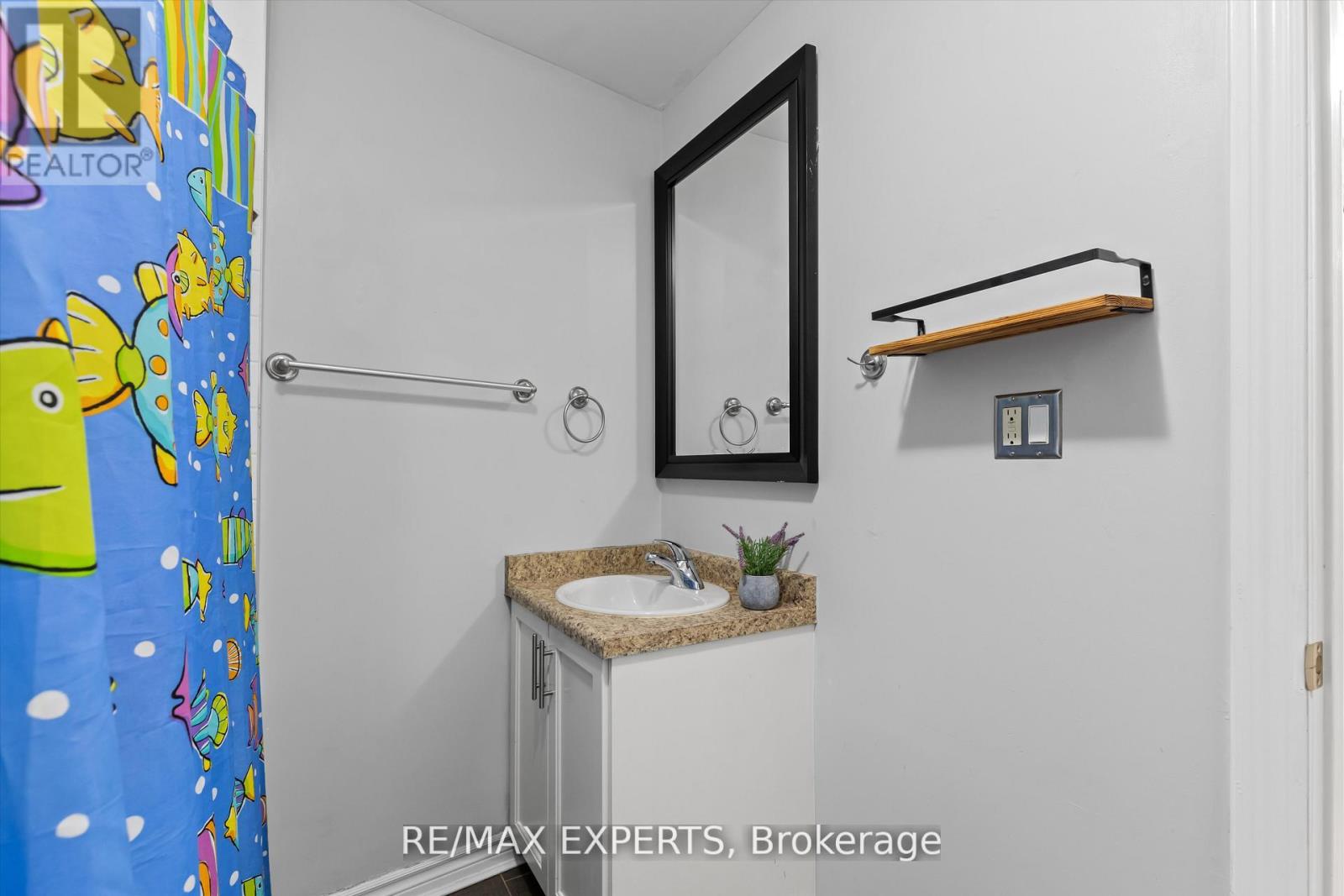 212 - 80 King William Street, Hamilton, Ontario  L8R 0A1 - Photo 20 - X12423682