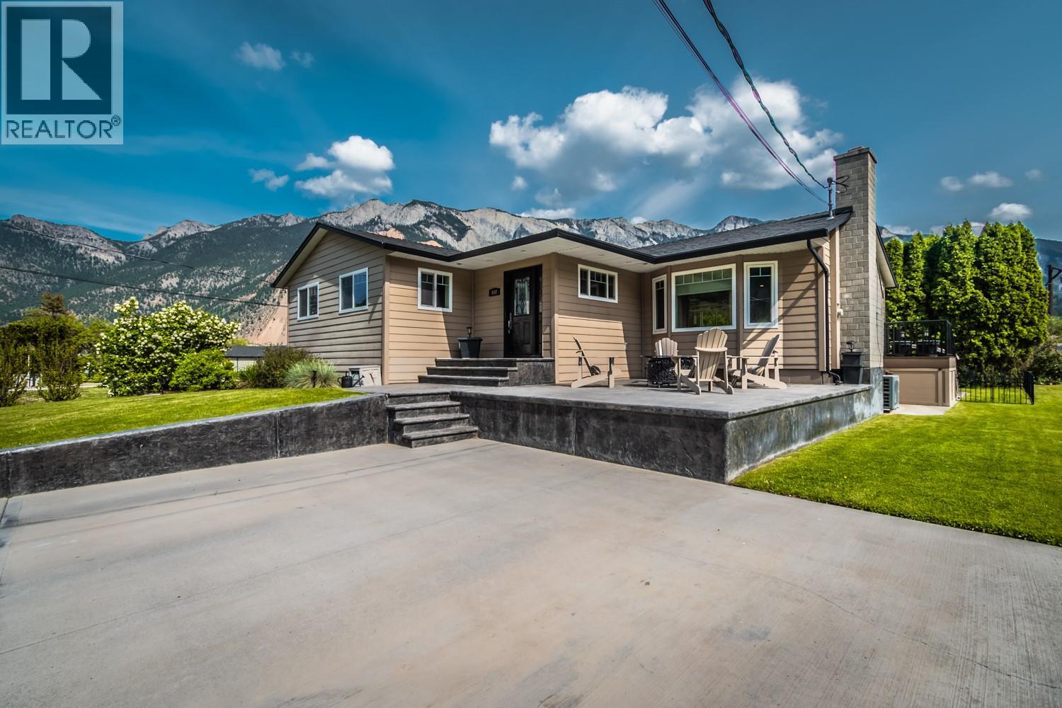 692 Summers Street, Lillooet, British Columbia  V0K 1V0 - Photo 48 - 10347310