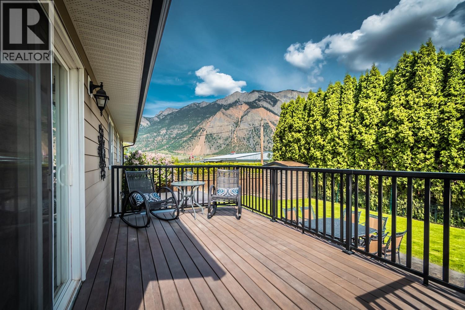 692 Summers Street, Lillooet, British Columbia  V0K 1V0 - Photo 51 - 10347310