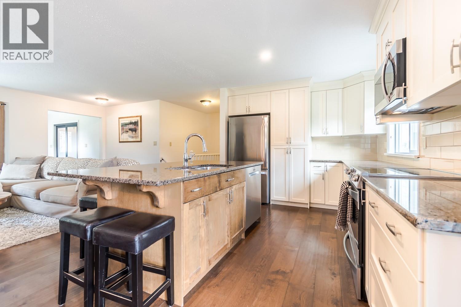 692 Summers Street, Lillooet, British Columbia  V0K 1V0 - Photo 43 - 10347310