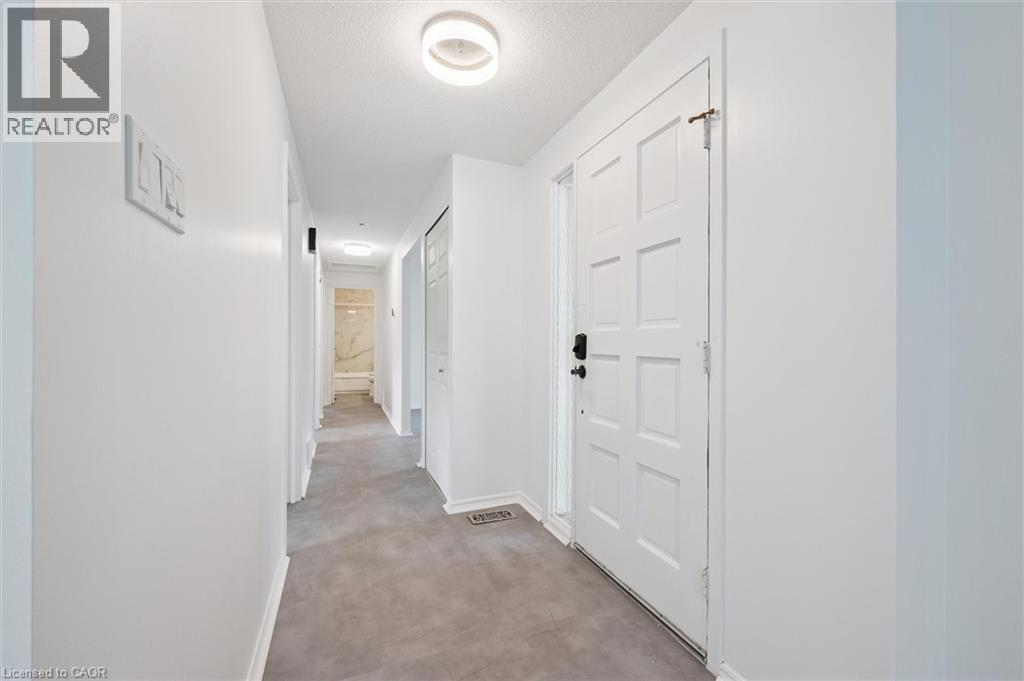 267 Kingswood Drive Unit# Upper, Kitchener, Ontario  N2E 1S1 - Photo 5 - 40745528