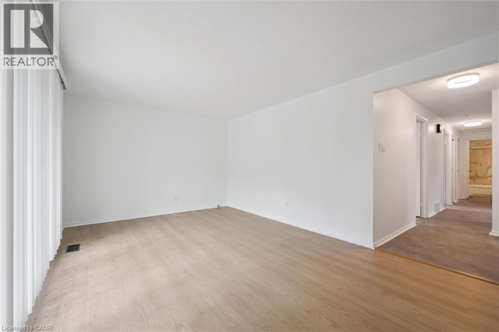 267 Kingswood Drive Unit# Upper, Kitchener, Ontario  N2E 1S1 - Photo 4 - 40745528