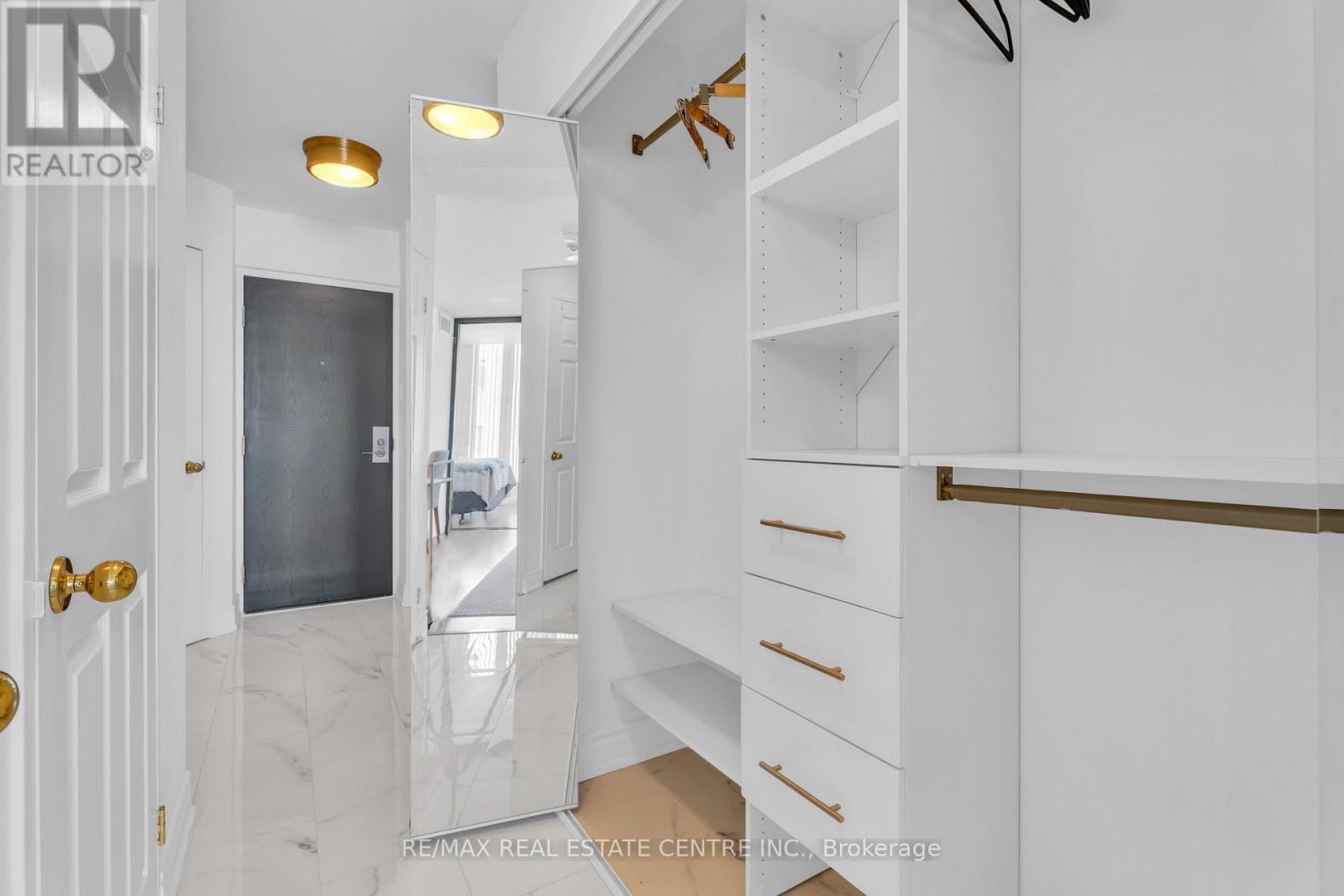 2504 - 55 Centre Avenue, Toronto, Ontario  M5G 2H5 - Photo 33 - C12423706