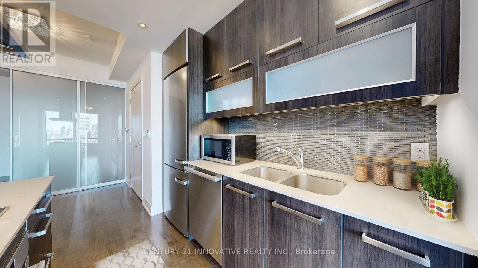 5105 - 8 The Esplanade Avenue, Toronto, Ontario  M5E 0A6 - Photo 5 - C12423710