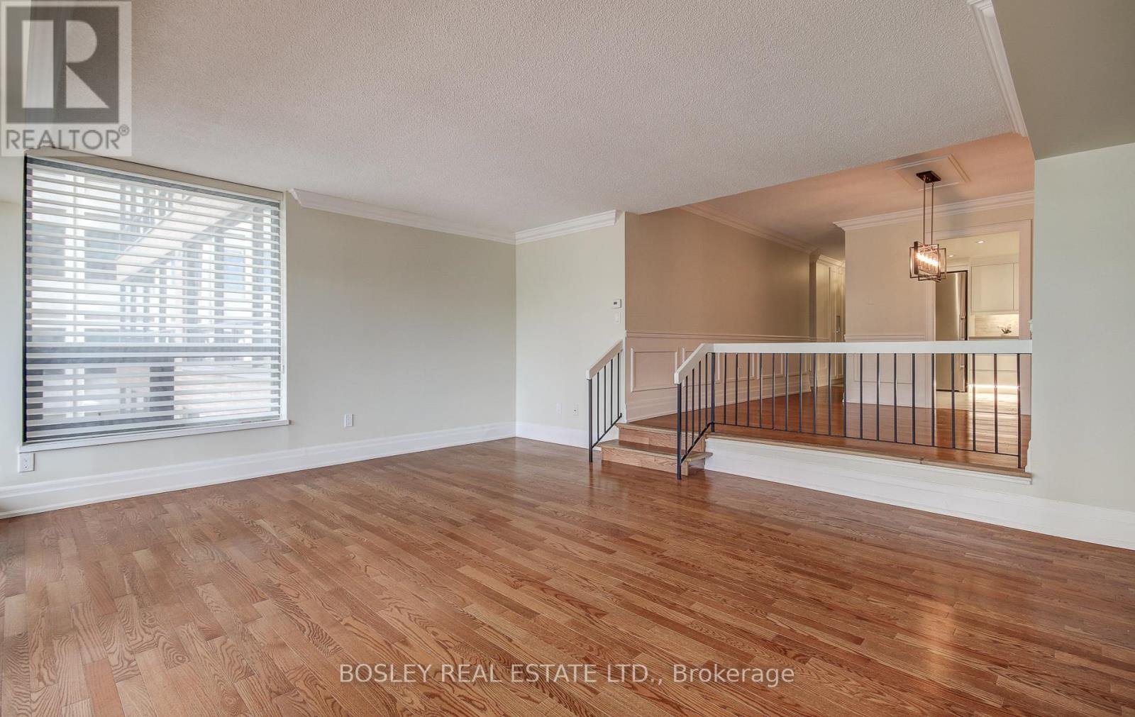 702 - 62 Wellesley Street W, Toronto, Ontario  M5S 2X3 - Photo 19 - C12423758