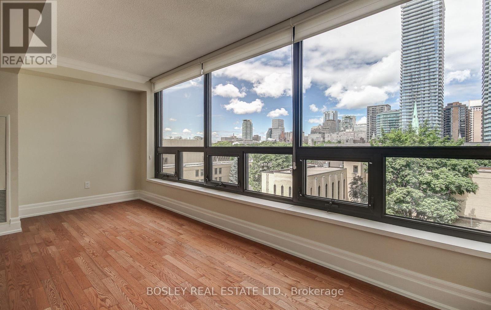 702 - 62 Wellesley Street W, Toronto, Ontario  M5S 2X3 - Photo 20 - C12423758