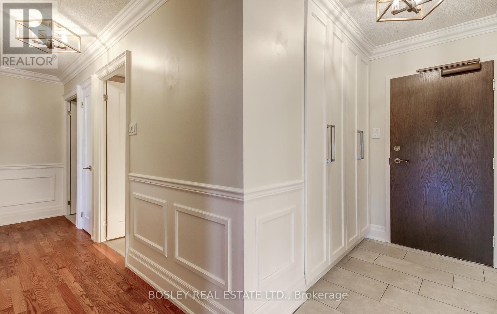 702 - 62 Wellesley Street W, Toronto, Ontario  M5S 2X3 - Photo 24 - C12423758