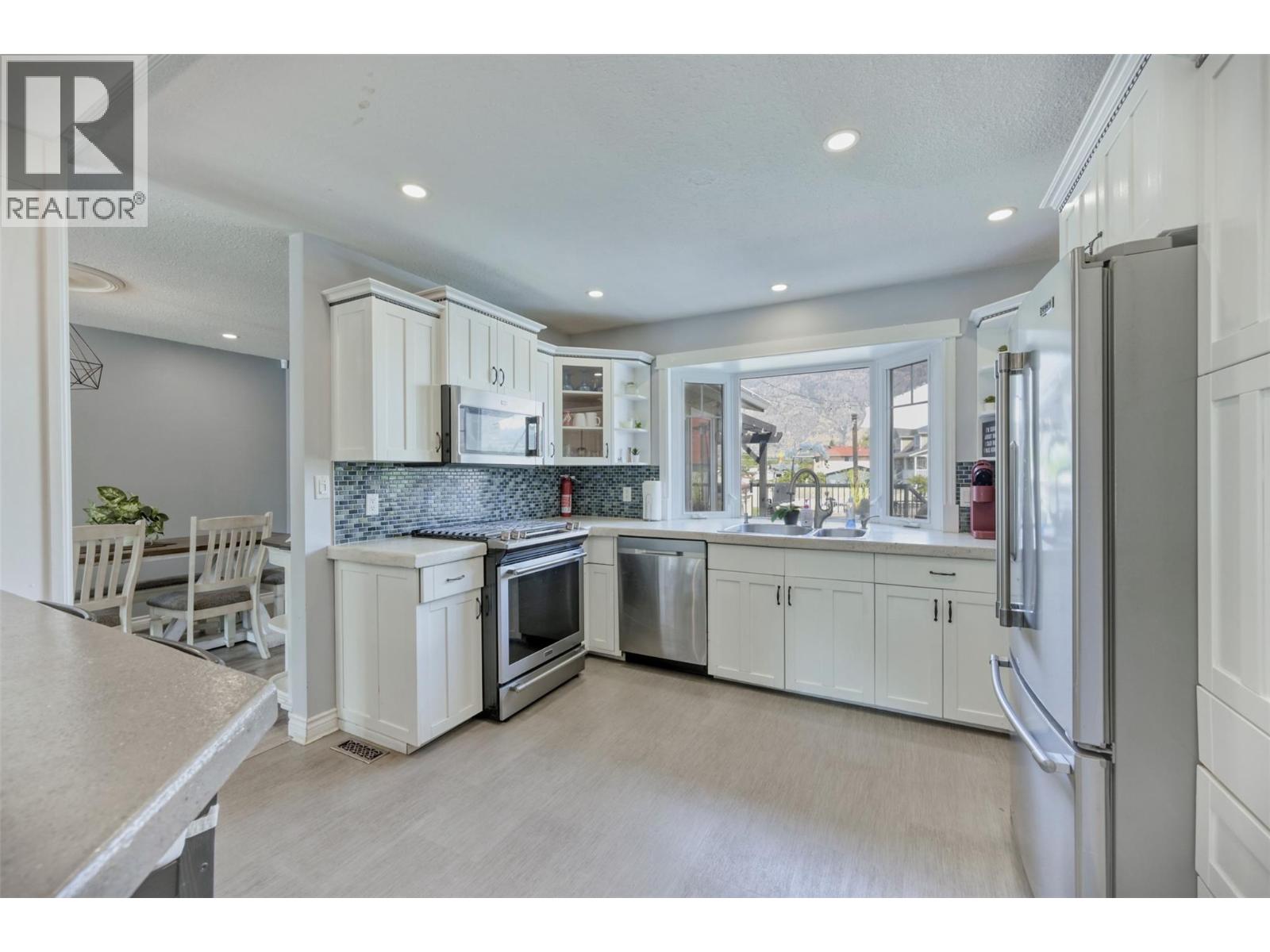 52 HARBOUR KEY Drive Osoyoos Photo 5 52 HARBOUR KEY Drive Osoyoos Photo 5