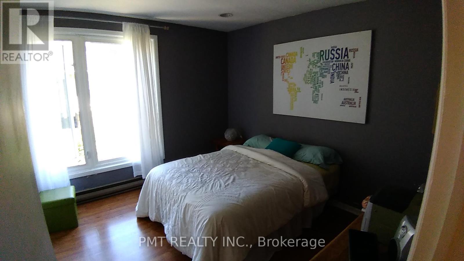4 - 2064 Queen Street E, Toronto (The Beaches), Ontario  M4E 1C9 - Photo 7 - E12423732