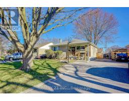 13 BILLINGSGATE CRESCENT, Ajax, Ontario