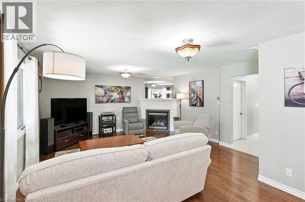7022 York Drive, Niagara Falls, Ontario  L2E 7A3 - Photo 15 - 40769381