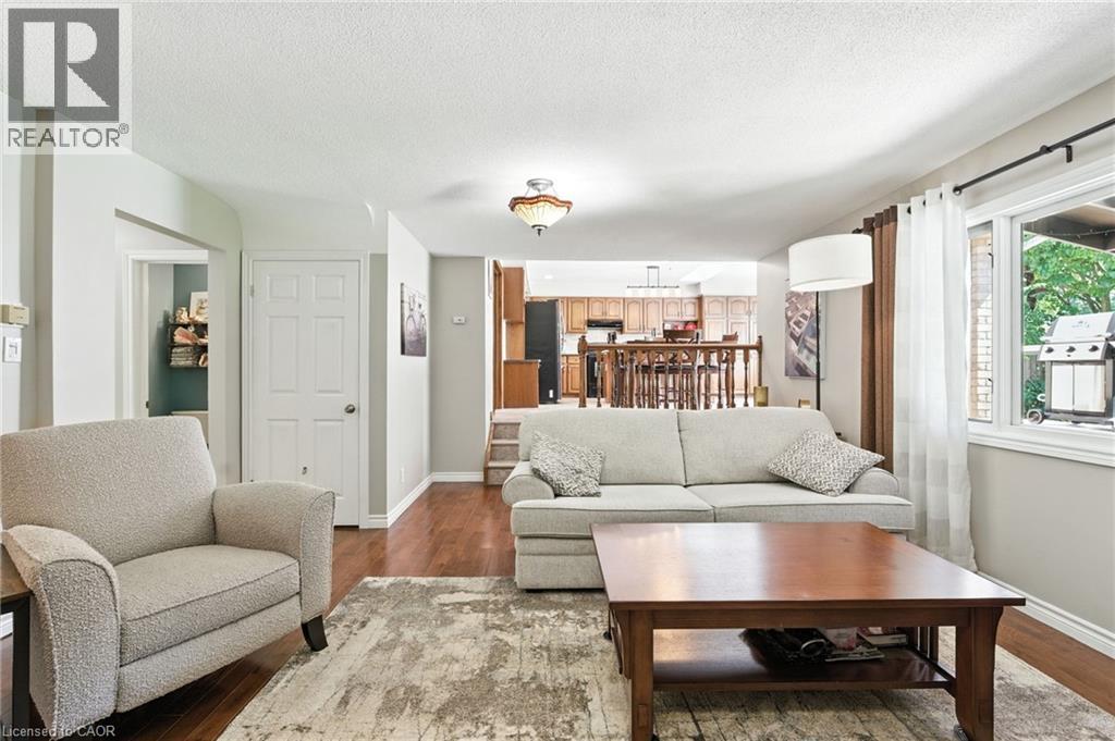 7022 York Drive, Niagara Falls, Ontario  L2E 7A3 - Photo 18 - 40769381