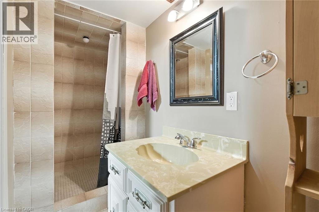 7022 York Drive, Niagara Falls, Ontario  L2E 7A3 - Photo 30 - 40769381