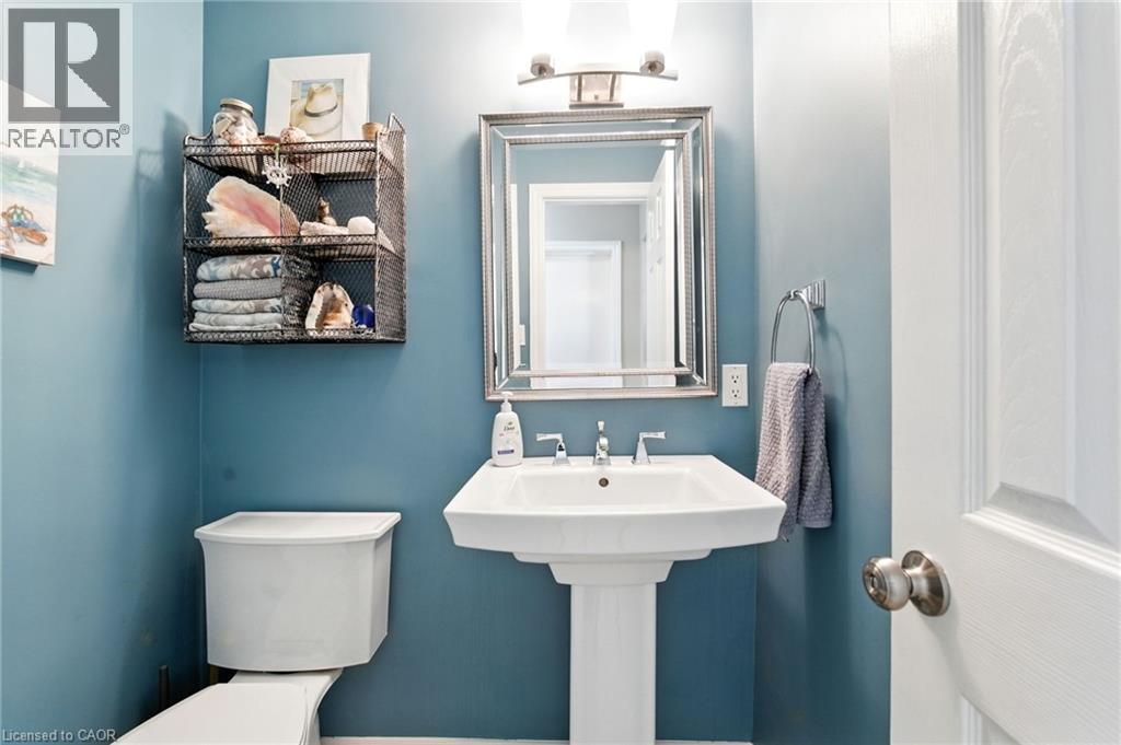 7022 York Drive, Niagara Falls, Ontario  L2E 7A3 - Photo 19 - 40769381