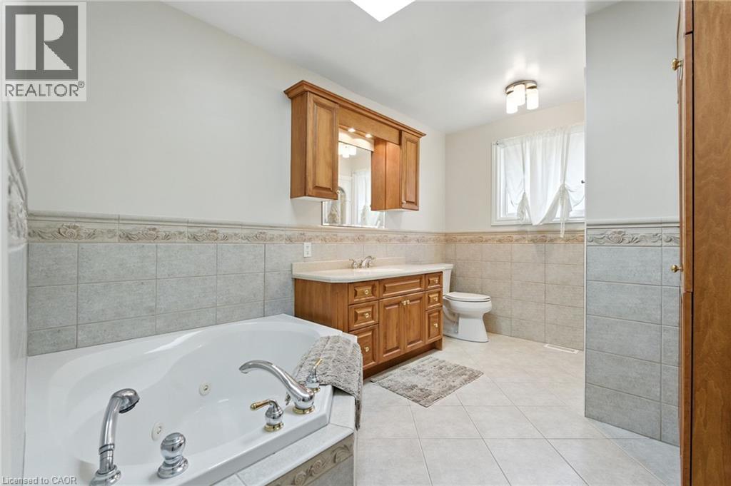 7022 York Drive, Niagara Falls, Ontario  L2E 7A3 - Photo 27 - 40769381