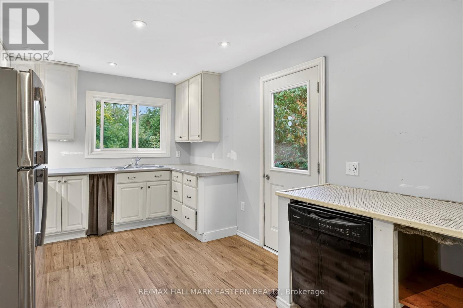 650 Bolivar Street, Peterborough, Ontario  K9J 4S2 - Photo 12 - X12423886