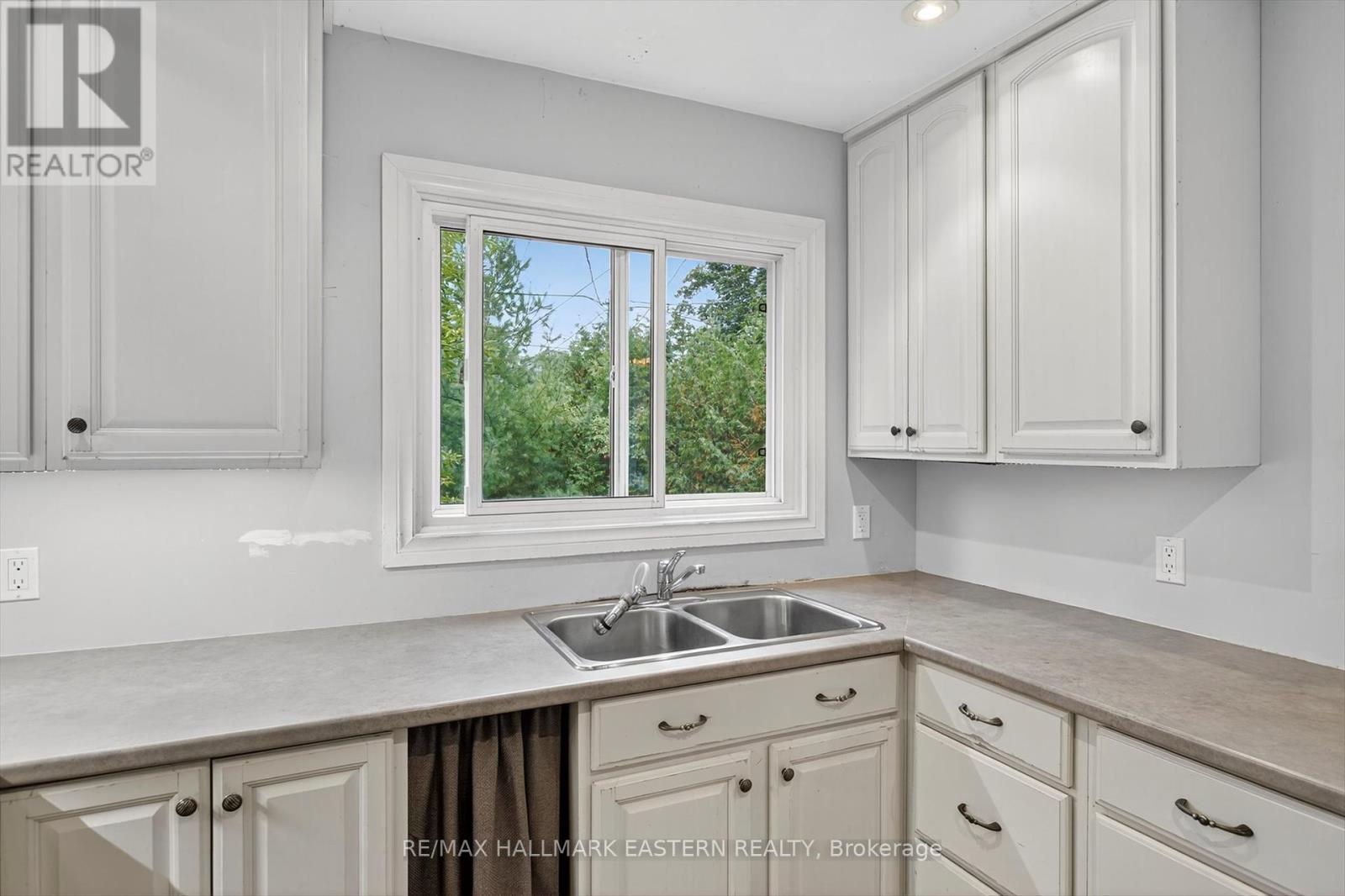 650 Bolivar Street, Peterborough, Ontario  K9J 4S2 - Photo 16 - X12423886