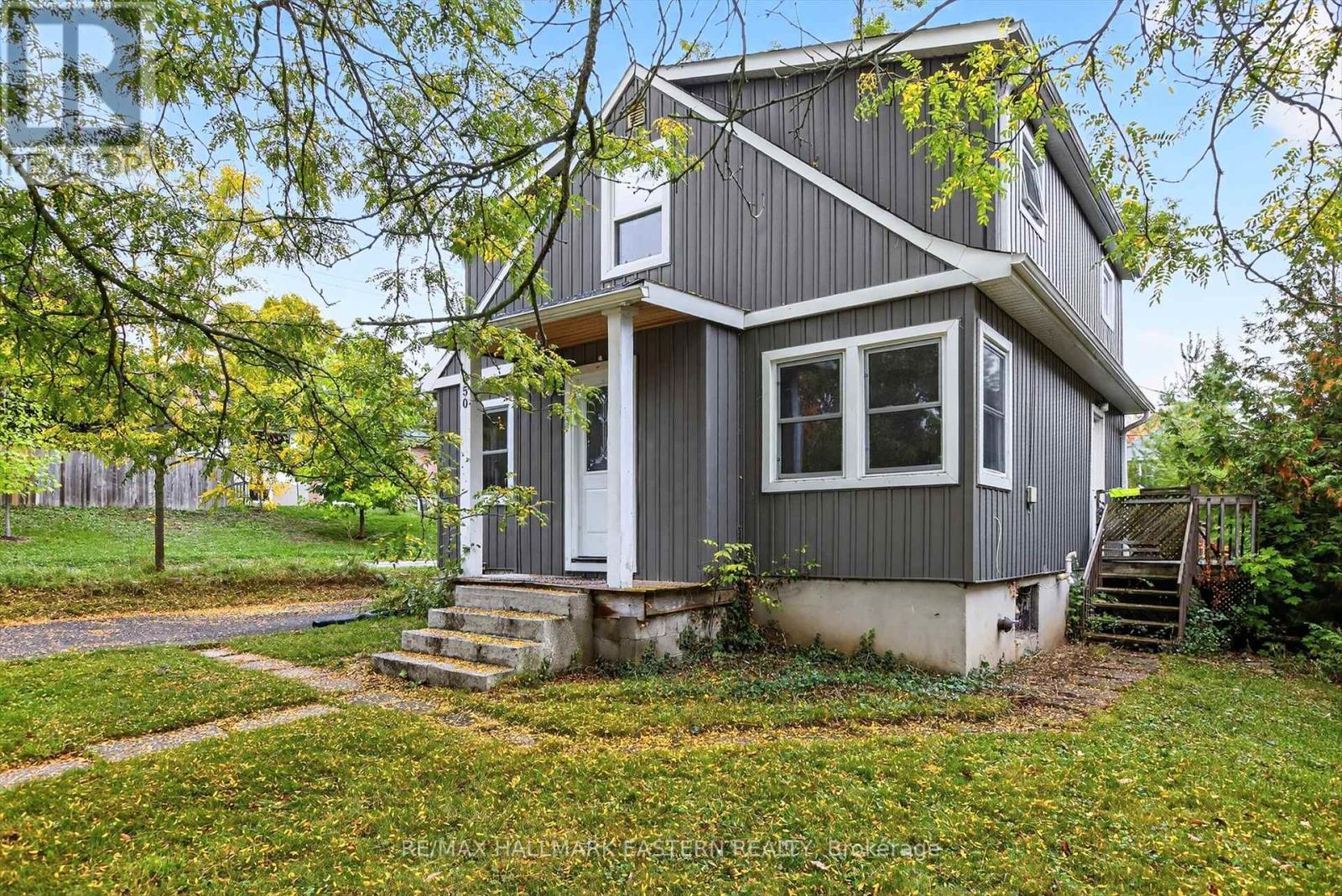 650 Bolivar Street, Peterborough, Ontario  K9J 4S2 - Photo 2 - X12423886