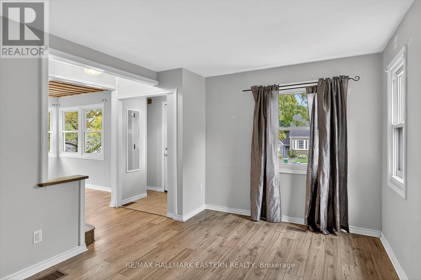 650 Bolivar Street, Peterborough, Ontario  K9J 4S2 - Photo 5 - X12423886