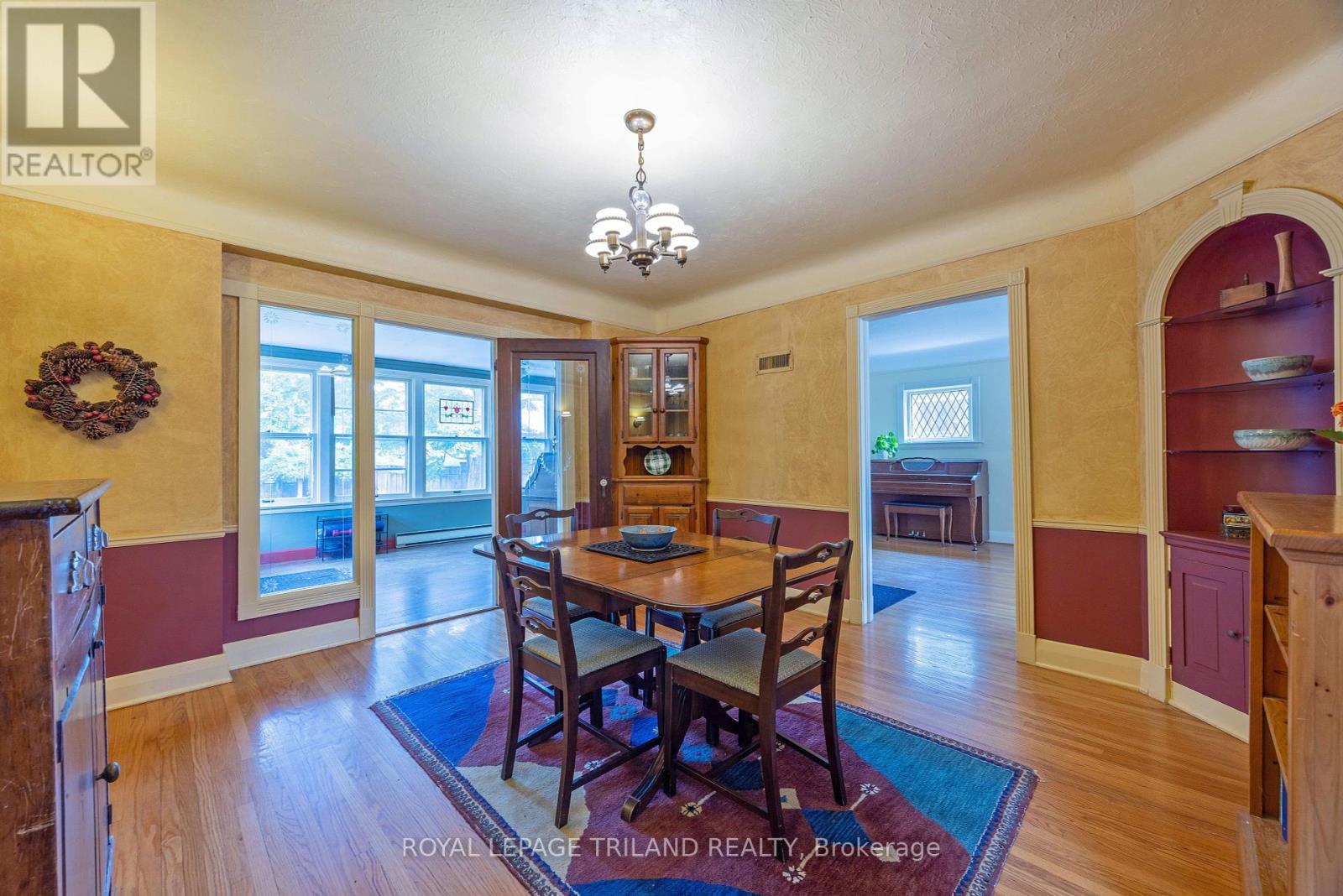 176 Devonshire Avenue, London South, Ontario  N6C 2J1 - Photo 12 - X12423883