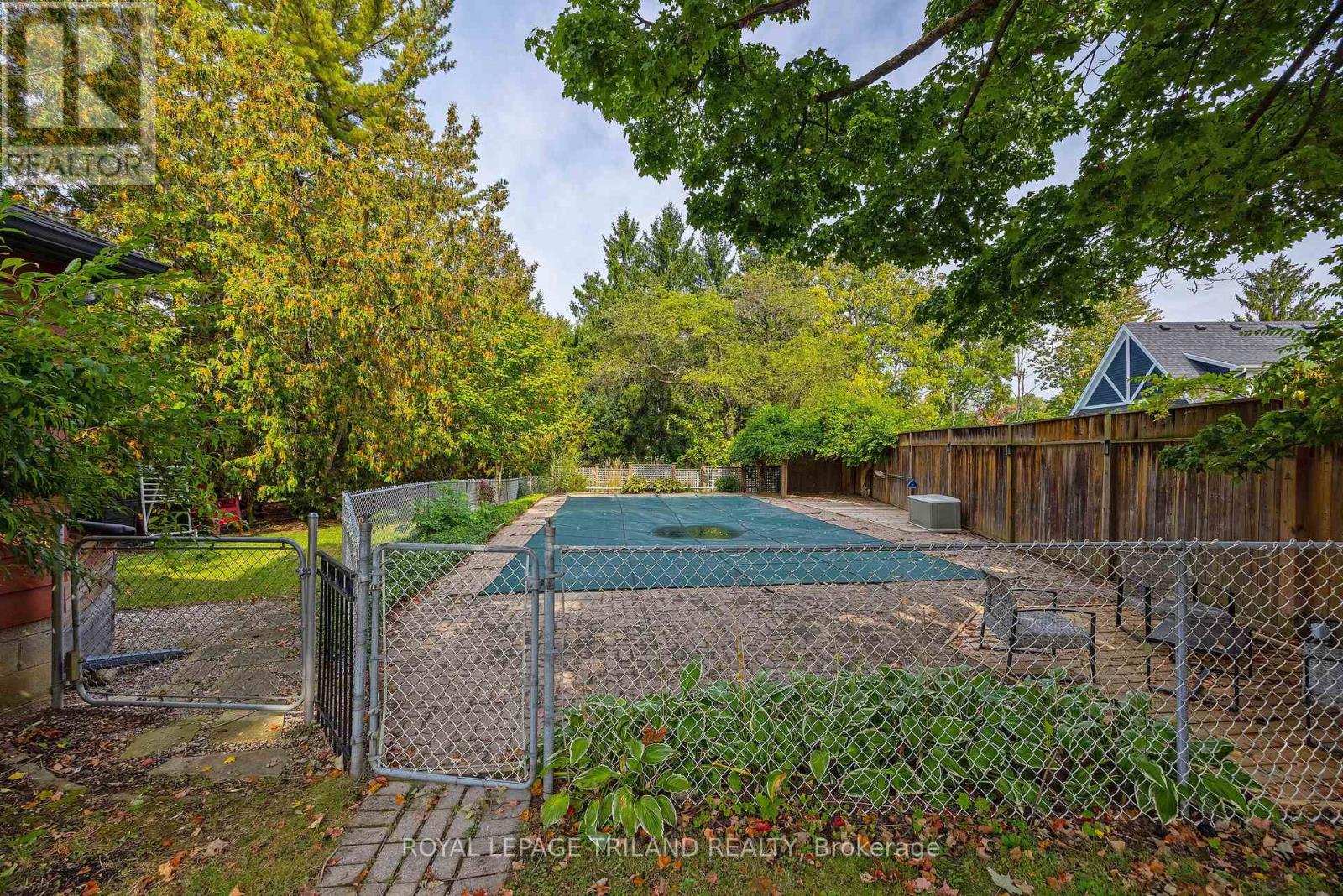 176 Devonshire Avenue, London South, Ontario  N6C 2J1 - Photo 34 - X12423883