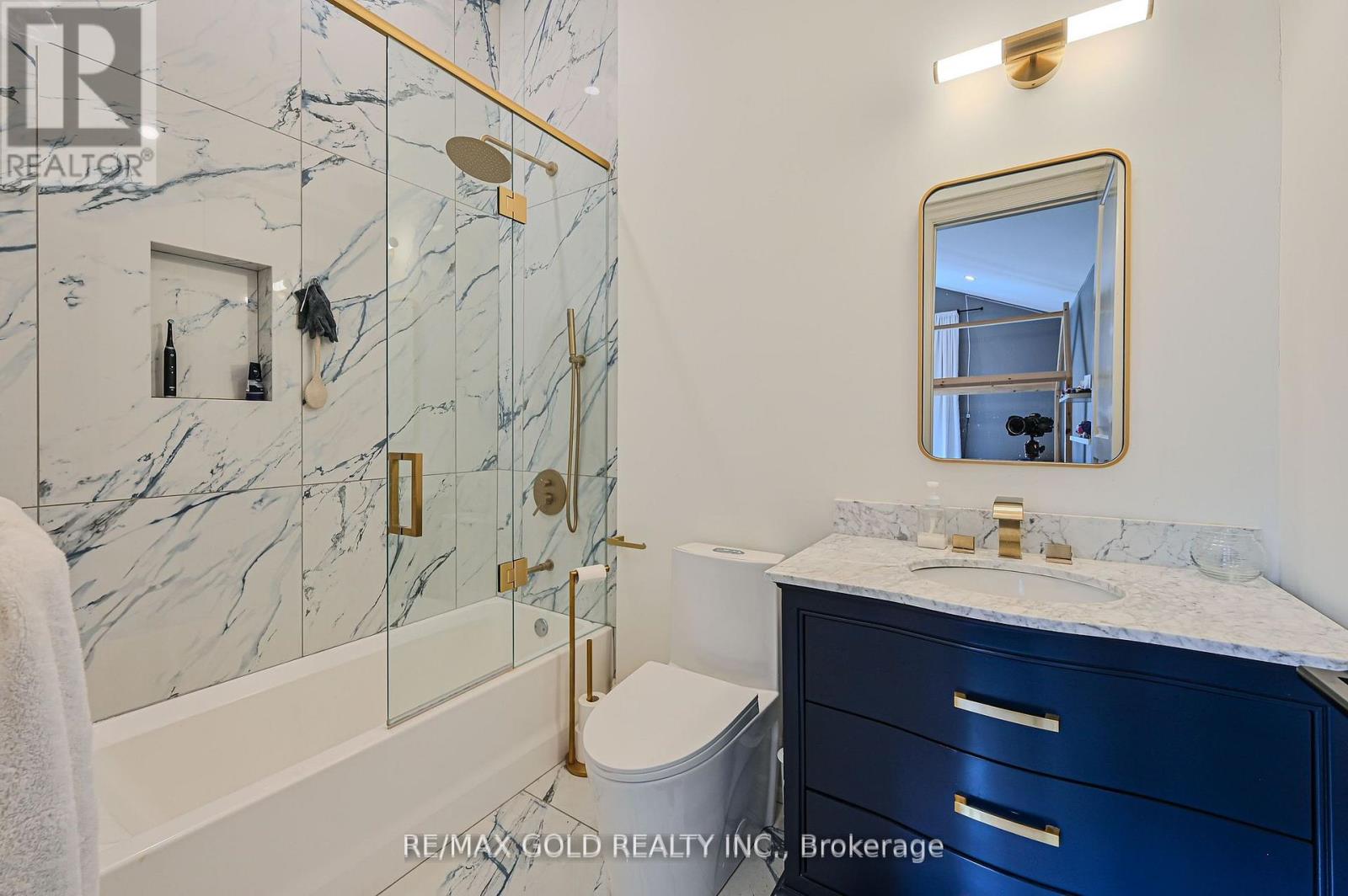48 Sylvadene Parkway, Vaughan, Ontario  L4L 2M6 - Photo 31 - N12423773