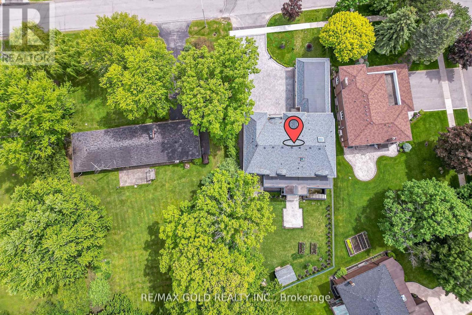 48 Sylvadene Parkway, Vaughan, Ontario  L4L 2M6 - Photo 5 - N12423773
