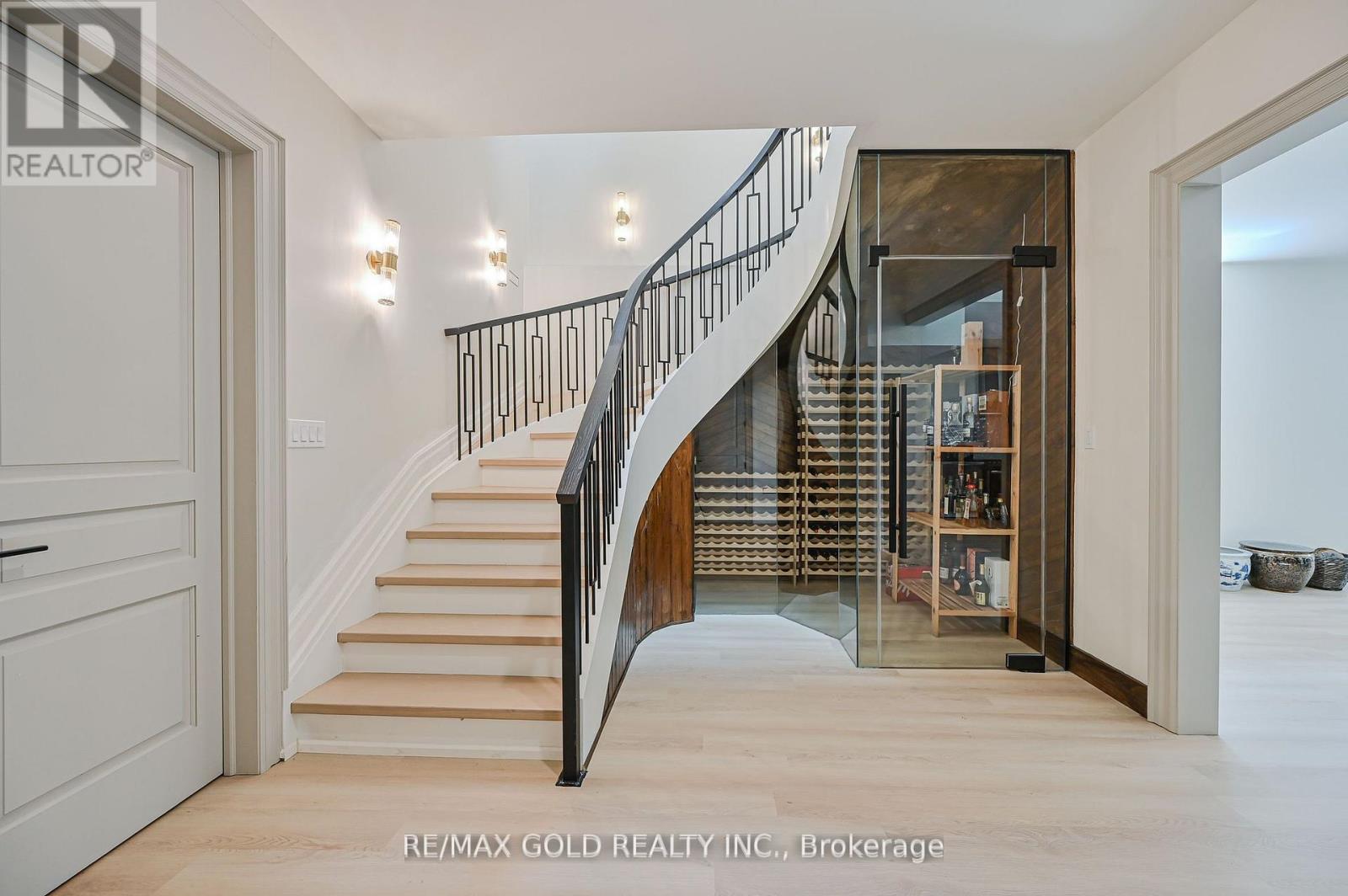 48 Sylvadene Parkway, Vaughan, Ontario  L4L 2M6 - Photo 50 - N12423773
