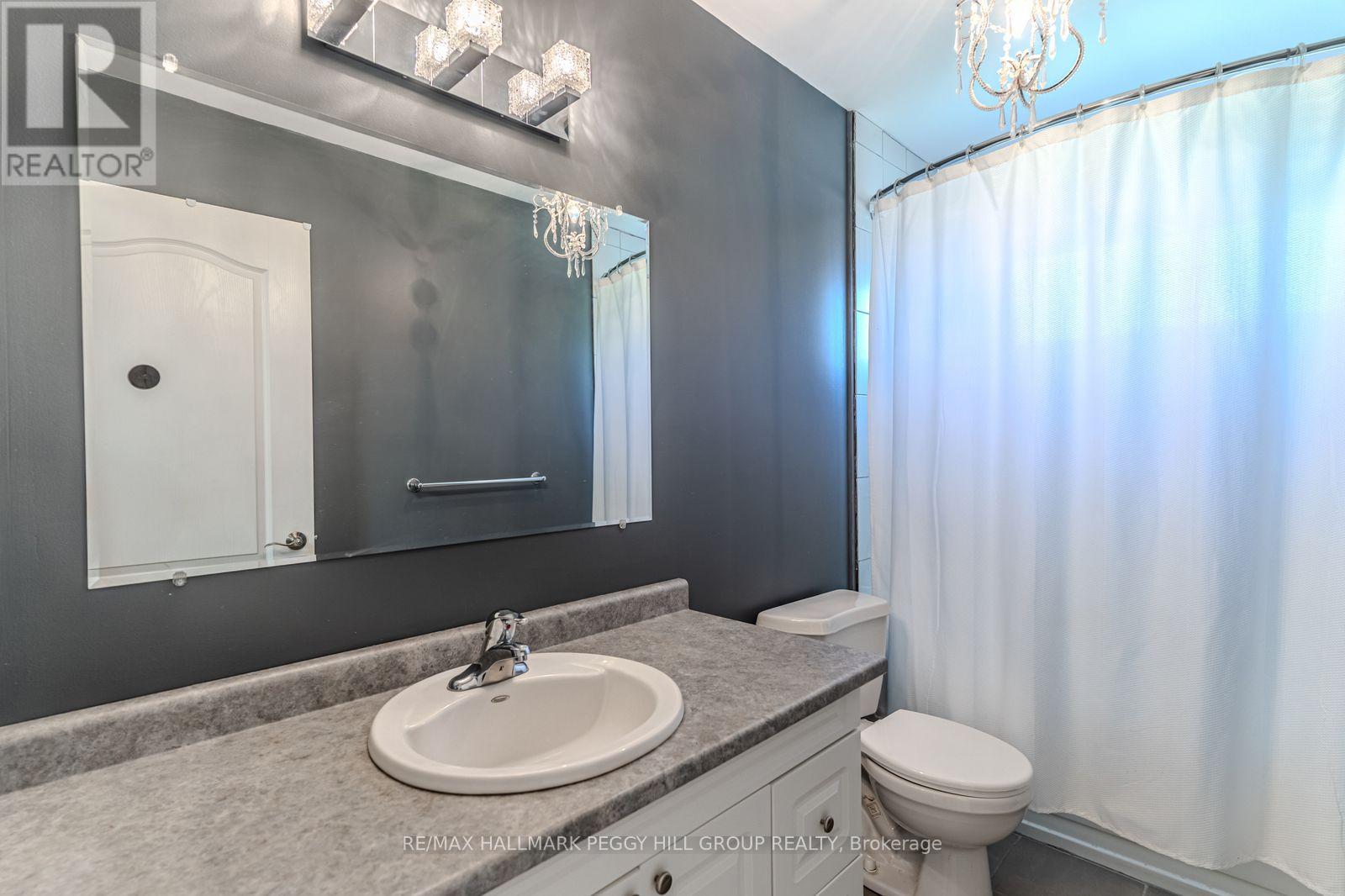 3678 Kimberley Street, Innisfil, Ontario  L9S 2L3 - Photo 15 - N12423793