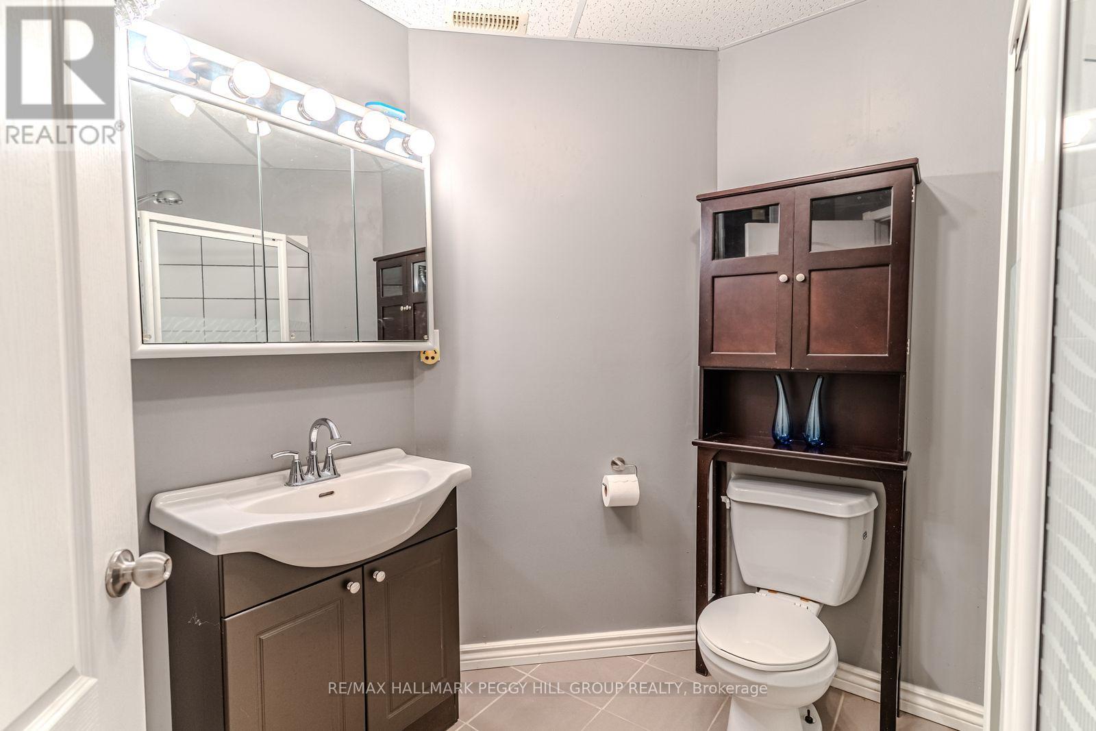 3678 Kimberley Street, Innisfil, Ontario  L9S 2L3 - Photo 21 - N12423793