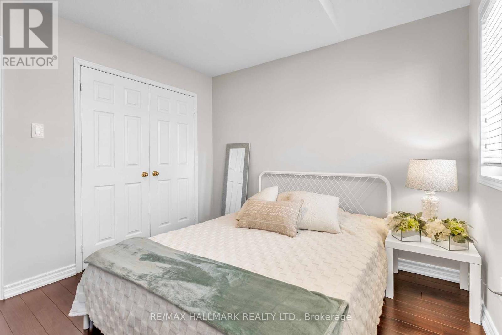 56 Westcliffe Crescent, Richmond Hill, Ontario  L4E 0S2 - Photo 31 - N12423813
