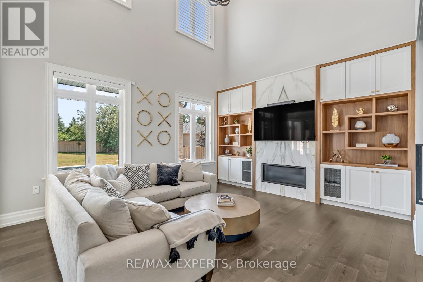 6131 Hillsdale Drive, Whitchurch-Stouffville, Ontario  L4A 3B7 - Photo 16 - N12423864