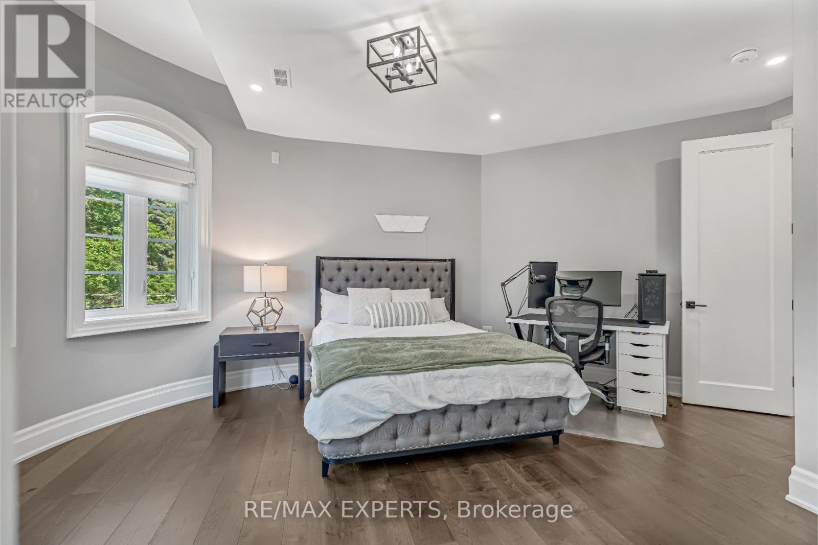 6131 Hillsdale Drive, Whitchurch-Stouffville, Ontario  L4A 3B7 - Photo 33 - N12423864