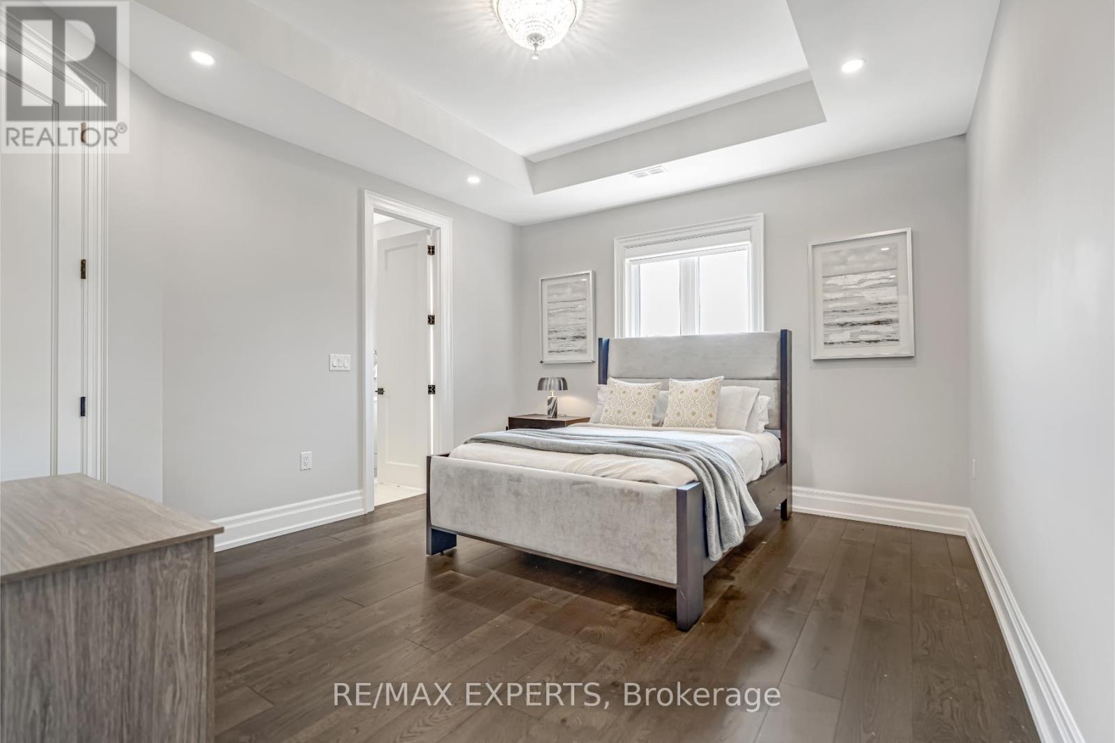 6131 Hillsdale Drive, Whitchurch-Stouffville, Ontario  L4A 3B7 - Photo 35 - N12423864