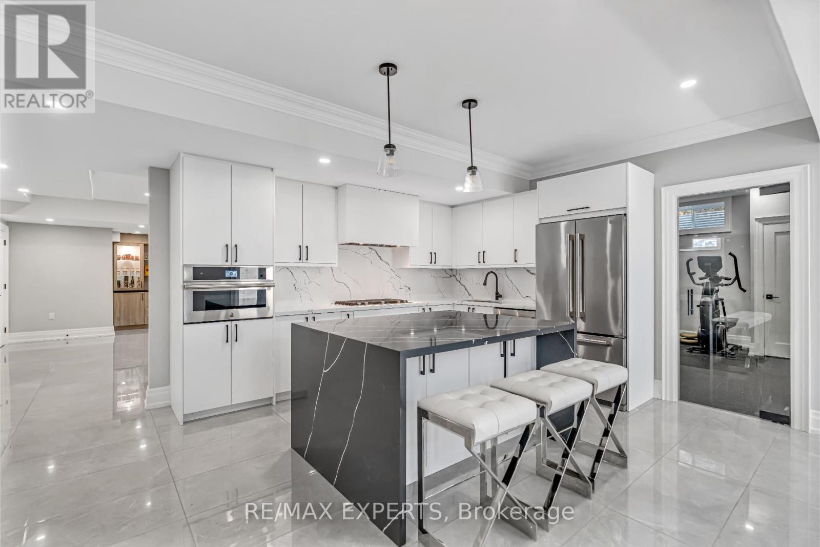 6131 Hillsdale Drive, Whitchurch-Stouffville, Ontario  L4A 3B7 - Photo 41 - N12423864