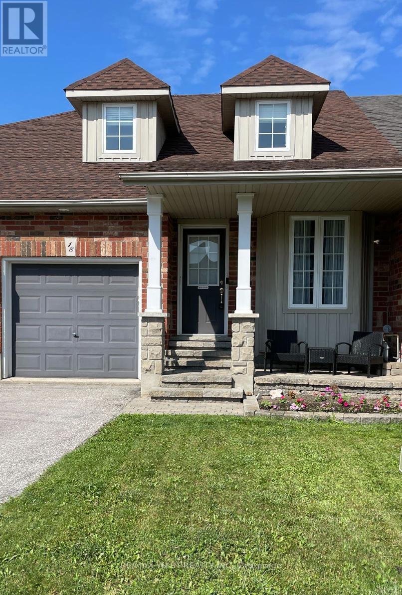18 Wallace Street, New Tecumseth, Ontario  L9R 2G5 - Photo 1 - N12423865