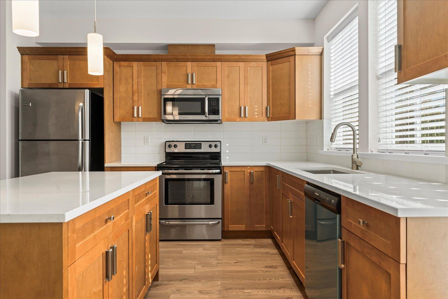 6834 208 Street, Langley, British Columbia  V2Y 0M3 - Photo 14 - R3050394