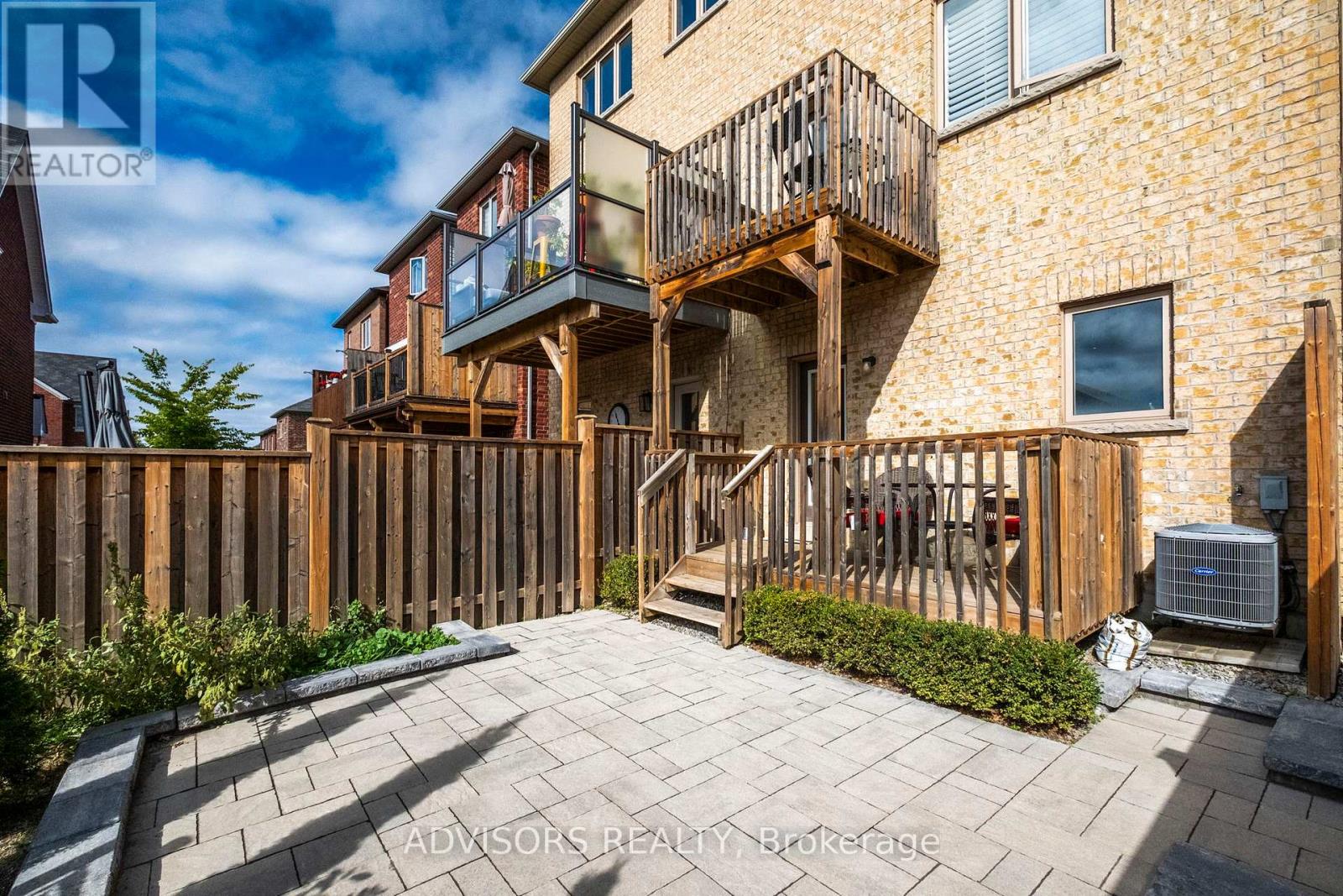 21 Ypres Road, Toronto (Keelesdale-Eglinton West), Ontario  M6M 1N9 - Photo 39 - W12380827