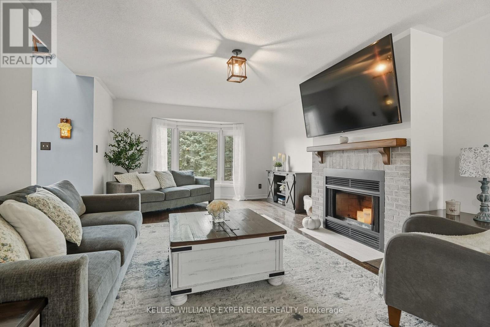 99 Highland Drive, Oro-Medonte, Ontario  L0L 2L0 - Photo 10 - S12423713